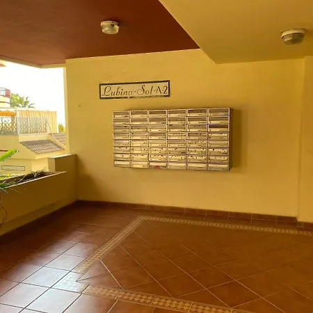 Super Holday Lubina Sol Beachfront Apartment *
