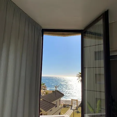 Super Holday Lubina Sol Beachfront Apartment