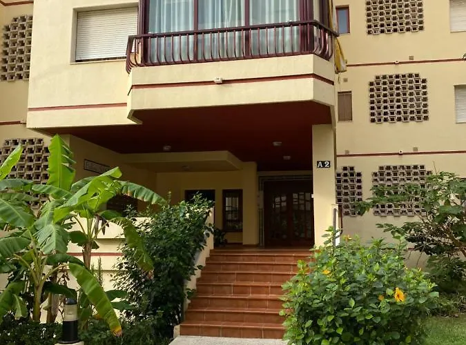 Super Lubina Sol Beachfront *